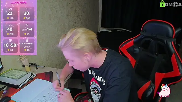 Alexis Gordon online show from September 2025 08:08:02 PM