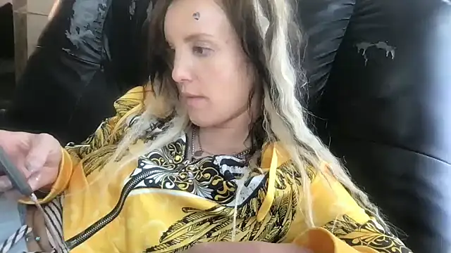 kittycatkendra online show from February 2025 08:19:02 PM