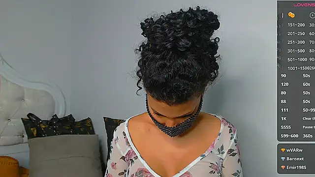 Turkish Latina online show from December 2024 12:45:02 AM