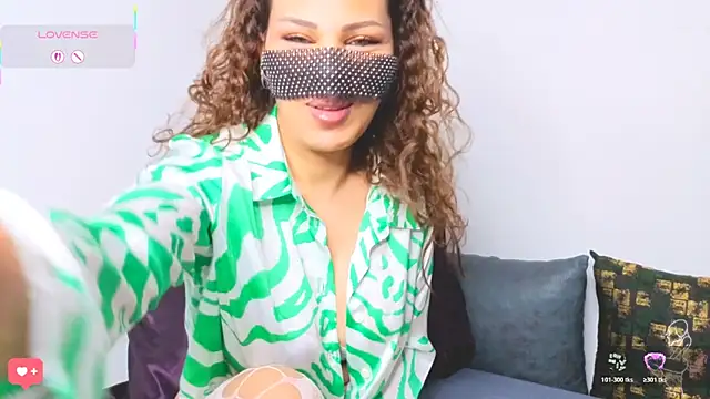 Snapshot of Turkish_Latina chatting on April 2026 01:53:02 PM Turkish Latina online show from April 2026 01:53:02 PM