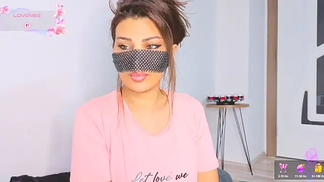 Snapshot of Turkish_Latina chatting on May 2026 10:22:02 PM Turkish Latina online show from May 2026 10:22:02 PM