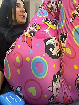 Meganmilk1 online show from June 2026 04:33:02 PM
