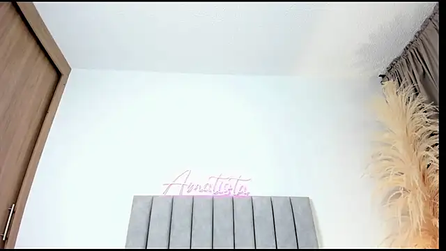 AmatistaSallow   online show from February 2025 03:53:01 AM