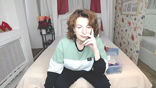 Snapshot of AmiHotGranny chatting on April 2026 12:46:01 PM AmiHotGranny online show from April 2026 12:46:01 PM