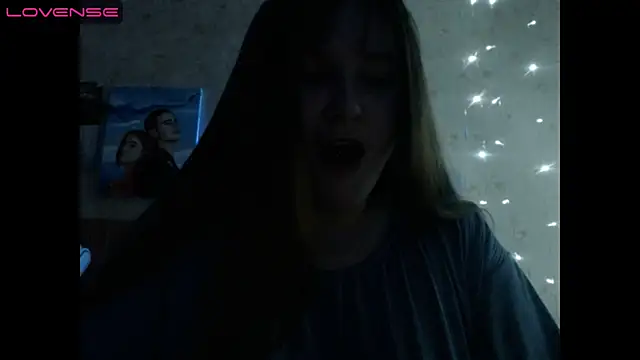 Snapshot of Light_Luna chatting on December 2024 10:02:02 AM Light Luna online show from December 2024 10:02:02 AM