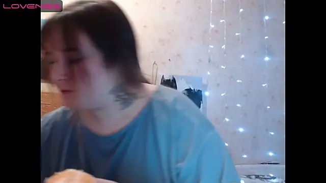 Snapshot of Light_Luna chatting on December 2024 11:23:02 AM Light Luna online show from December 2024 11:23:02 AM