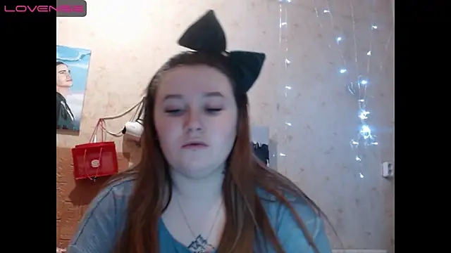 Snapshot of Light_Luna chatting on December 2024 11:39:02 AM Light Luna online show from December 2024 11:39:02 AM