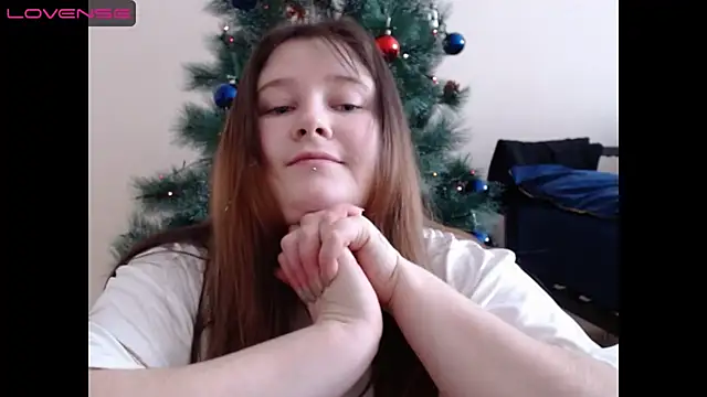 Snapshot of Light_Luna chatting on January 2025 06:29:01 AM Light Luna online show from January 2025 06:29:01 AM