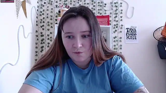 Snapshot of Light_Luna chatting on January 2025 05:26:02 AM Light Luna online show from January 2025 05:26:02 AM