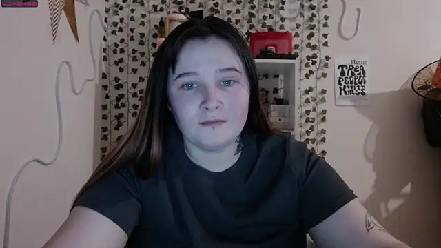 Snapshot of Light_Luna chatting on January 2025 09:15:02 PM Light Luna online show from January 2025 09:15:02 PM