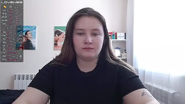 Snapshot of Light_Luna chatting on February 2025 04:57:02 AM Light Luna online show from February 2025 04:57:02 AM