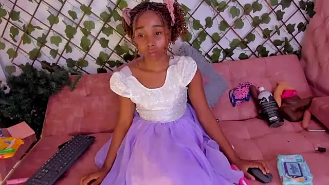 kimmysantoo online show from October 2025 01:37:02 AM