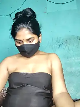 Luv Adite20 online show from February 2025 05:53:02 PM