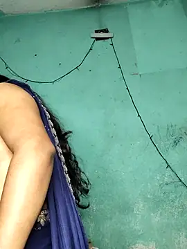 Luv Adite20 online show from March 2025 04:24:02 AM