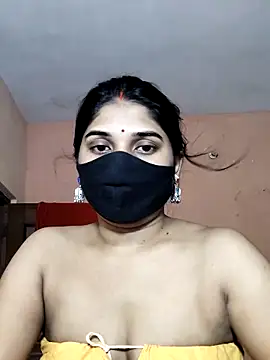 Luv Adite20 online show from October 2025 10:02:01 AM