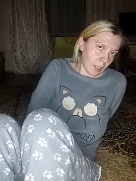 LeraSweet online show from November 2025 09:11:01 PM