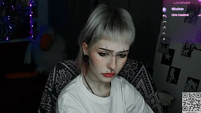 Snapshot of say_mary chatting on April 2026 11:20:02 PM say mary online show from April 2026 11:20:02 PM