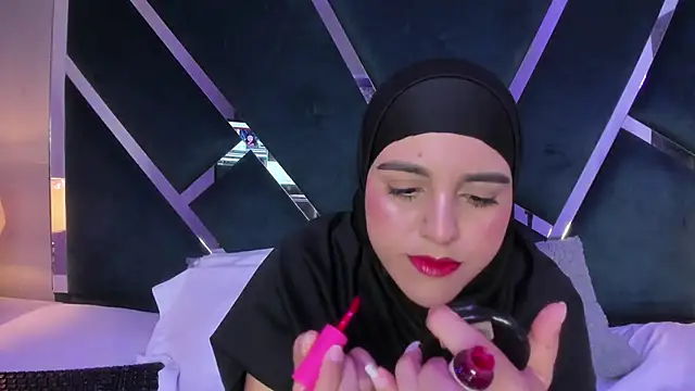 Nahid Jaziri1 online show from October 2025 08:18:02 PM