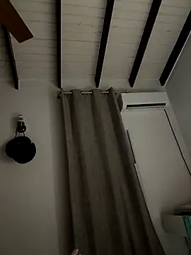 Snapshot of Johnwickkkh chatting on December 2025 07:36:01 AM Johnwickkkh online show from December 2025 07:36:01 AM