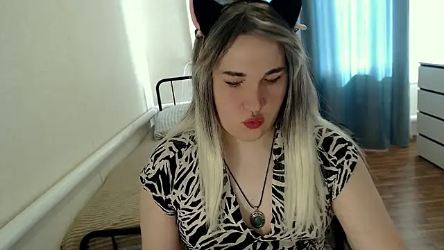 EvaMiron online show from July 2026 11:23:01 AM
