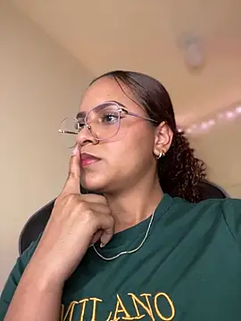 gretta kler1 online show from December 2024 12:41:01 AM