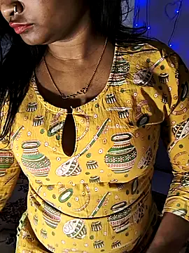 Snapshot of FANTASY_QUEEN_07 chatting on March 2025 09:53:01 AM FANTASY QUEEN 07 online show from March 2025 09:53:01 AM