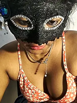 FANTASY QUEEN 07 online show from May 2026 10:36:01 AM
