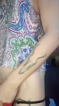 Snapshot of SuccubusTatuada chatting on September 2025 10:59:02 AM SuccubusTatuada online show from September 2025 10:59:02 AM