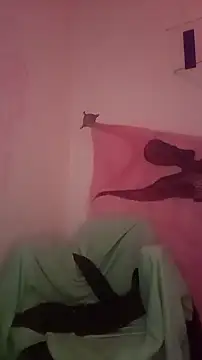 Snapshot of SuccubusTatuada chatting on October 2025 01:44:01 PM SuccubusTatuada online show from October 2025 01:44:01 PM