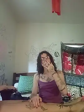 Snapshot of SuccubusTatuada chatting on October 2025 05:30:02 PM SuccubusTatuada online show from October 2025 05:30:02 PM