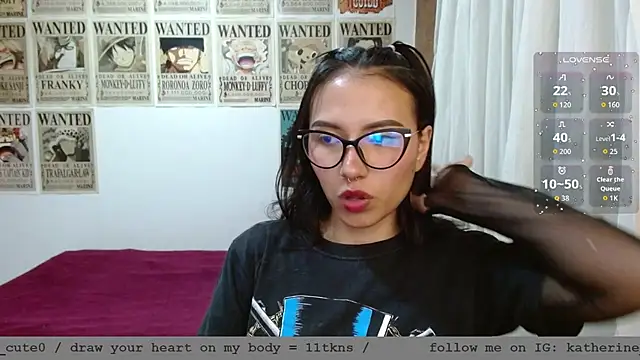 Snapshot of wild_kittys chatting on October 2025 10:47:01 PM wild kittys online show from October 2025 10:47:01 PM