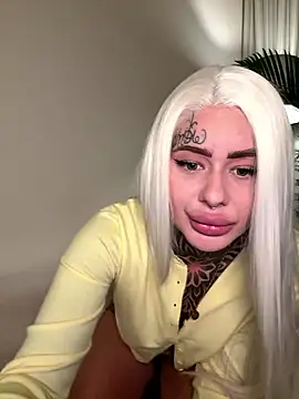 bambixboo online show from January 2026 06:57:02 PM