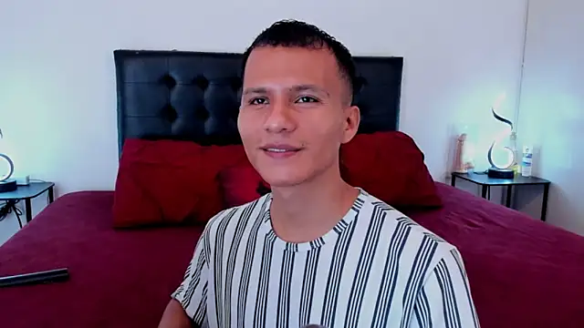 Snapshot of jaylen_and_duke chatting on February 2025 11:12:02 AM jaylen and duke online show from February 2025 11:12:02 AM