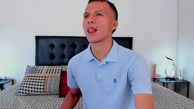 Snapshot of jaylen_and_duke chatting on February 2025 11:11:02 AM jaylen and duke online show from February 2025 11:11:02 AM