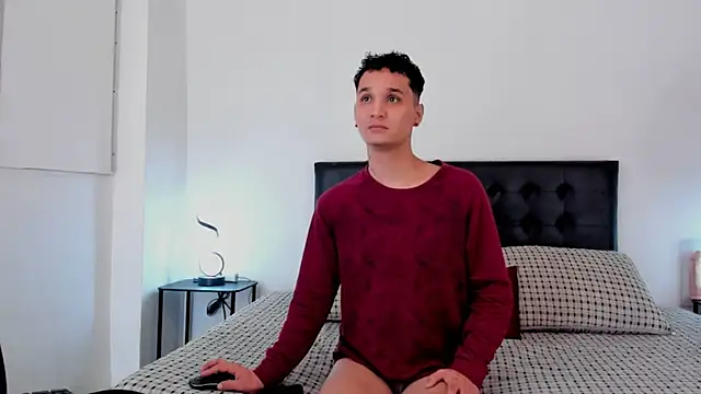 Snapshot of jaylen_and_duke chatting on February 2025 11:06:02 AM jaylen and duke online show from February 2025 11:06:02 AM