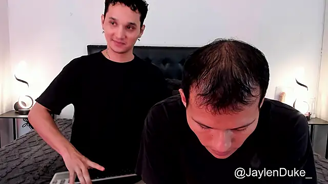 Snapshot of jaylen_and_duke chatting on November 2025 11:05:01 AM jaylen and duke online show from November 2025 11:05:01 AM