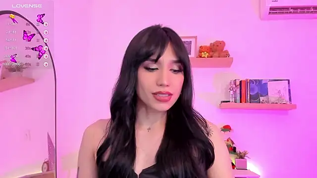 Snapshot of rose_saenz chatting on December 2024 12:44:01 AM rose saenz online show from December 2024 12:44:01 AM