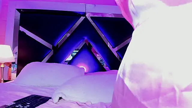 Snapshot of Andrex_Joness chatting on January 2025 06:24:01 AM Andrex Joness online show from January 2025 06:24:01 AM