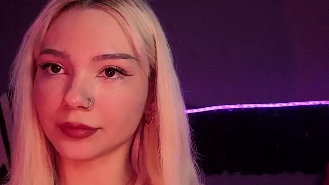 SandraBoyl online show from November 2025 09:19:02 AM