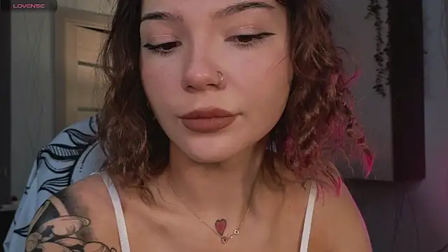 SandraBoyl online show from April 2026 01:50:01 AM