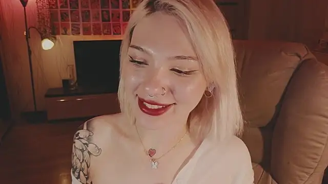 Snapshot of SandraBoyl chatting on July 2026 08:52:02 PM SandraBoyl online show from July 2026 08:52:02 PM