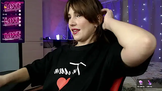 Daniela Cooperr online show from October 2025 05:13:02 PM