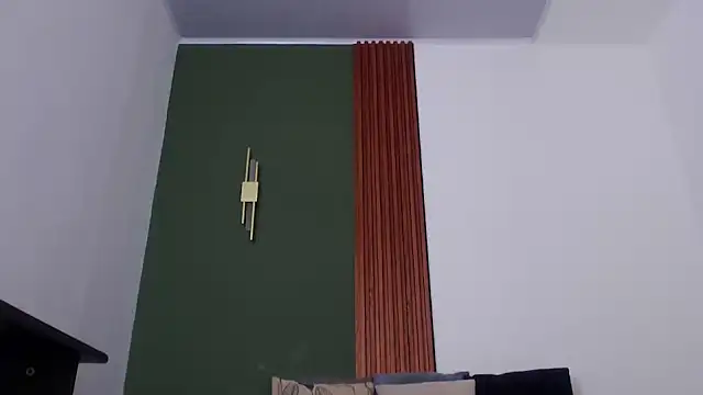 jean sneider online show from September 2025 04:14:01 AM