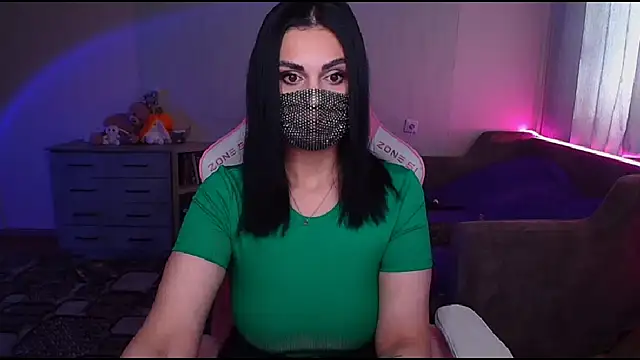 Snapshot of __Yasmina__ chatting on February 2025 03:55:02 AM   Yasmina   online show from February 2025 03:55:02 AM