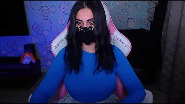 Snapshot of __Yasmina__ chatting on October 2025 04:32:02 AM   Yasmina   online show from October 2025 04:32:02 AM