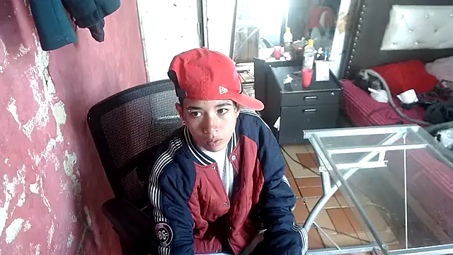 bad couple sex online show from November 2025 06:57:02 PM