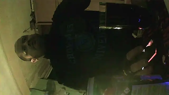 perversalus online show from November 2025 07:46:02 PM