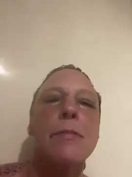 Everlyrose27 online show from January 2025 02:33:01 AM