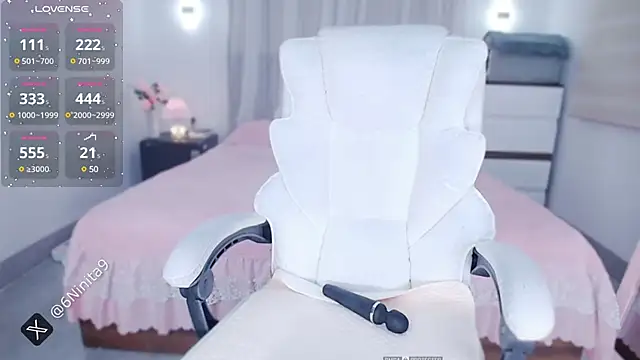 PimChanOK online show from March 2025 11:42:02 PM