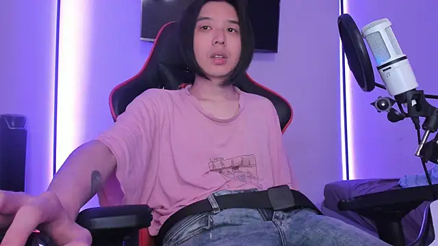 wexlee7 online show from September 2025 02:33:01 AM